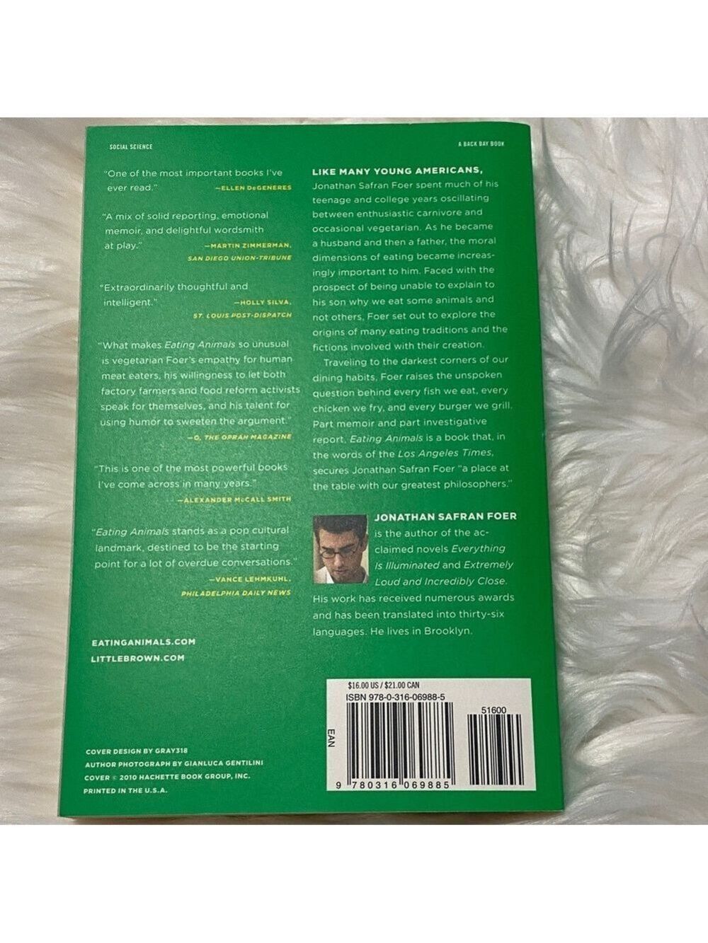Green 'Eating Animals' Book by Jonathan Safran Foer - Picture 3 of 4